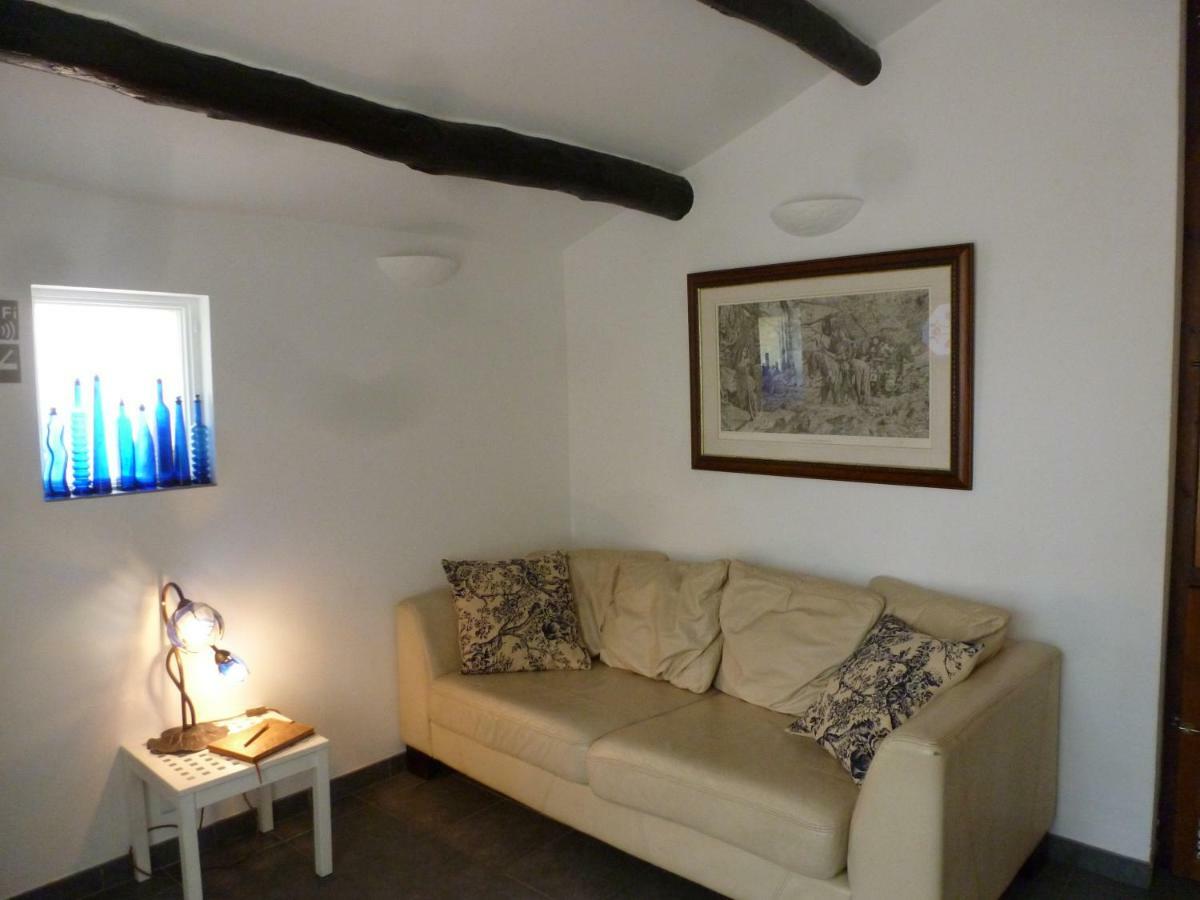 River Ebro Holidays Tivenys Εξωτερικό φωτογραφία