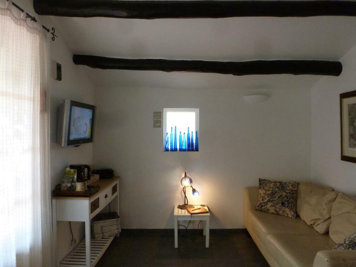 River Ebro Holidays Tivenys Εξωτερικό φωτογραφία